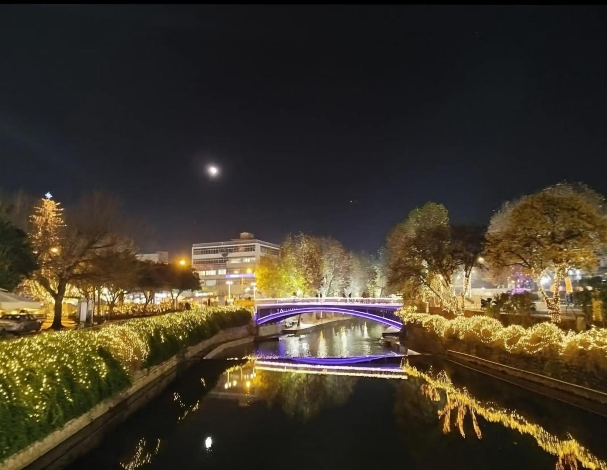 Elegante Apartamento Centrale Trikala  Exterior foto